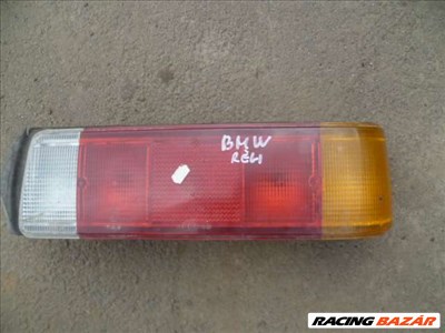 bmw    E21             (cápa bmw ) jobb hátsó lámpa foglalattal   NEM  HIBÁTLAN  