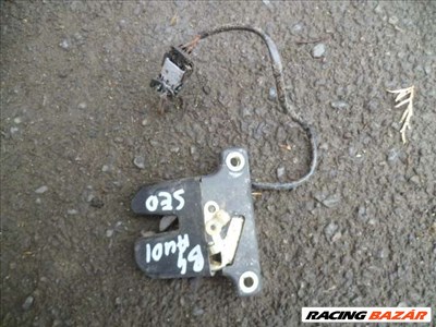 audi 80 b4 sedan csomagtér alsó zárszerkezet  