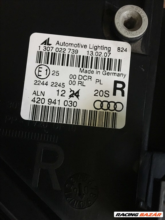 Audi R8 42 xenon lámpa  8. kép