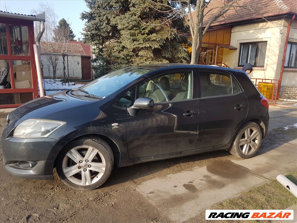 Toyota Auris 2.2 D-CAT alkatrészek,bontás 6. kép