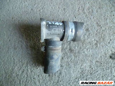 vw golf 2 1,6D vízcsonk 068 121 133 M 068121133m