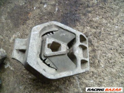 audi 100 c4 váltótartó bak 