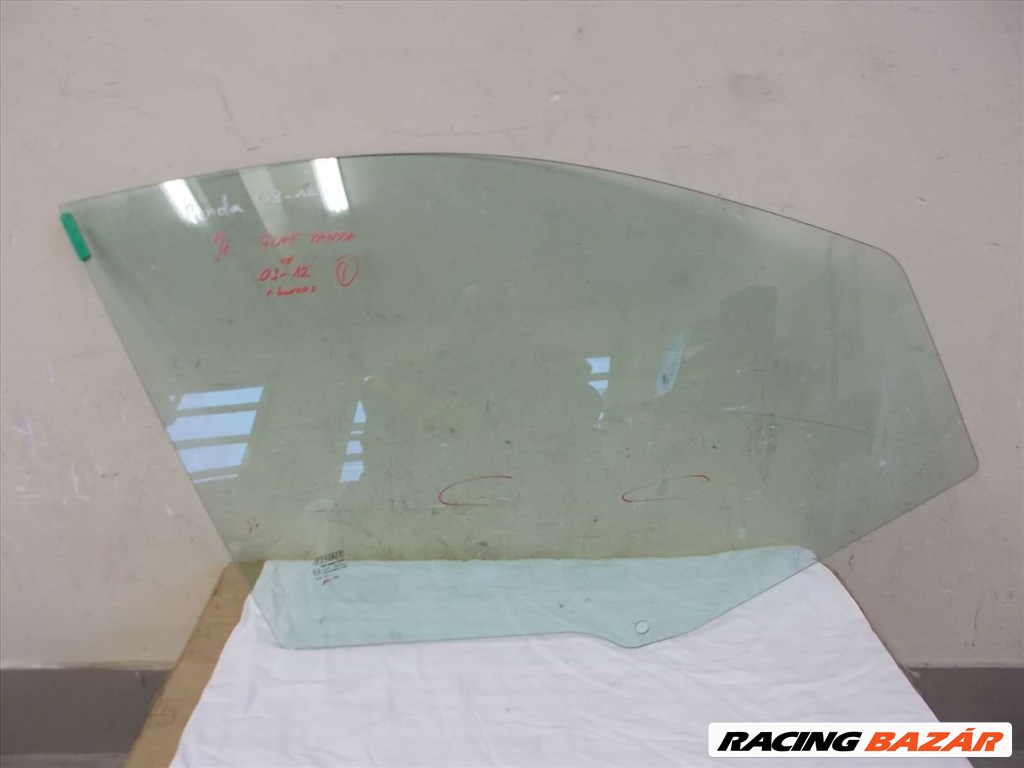 FIAT PANDA jobb első ajtóüveg 2003-2012 1. kép