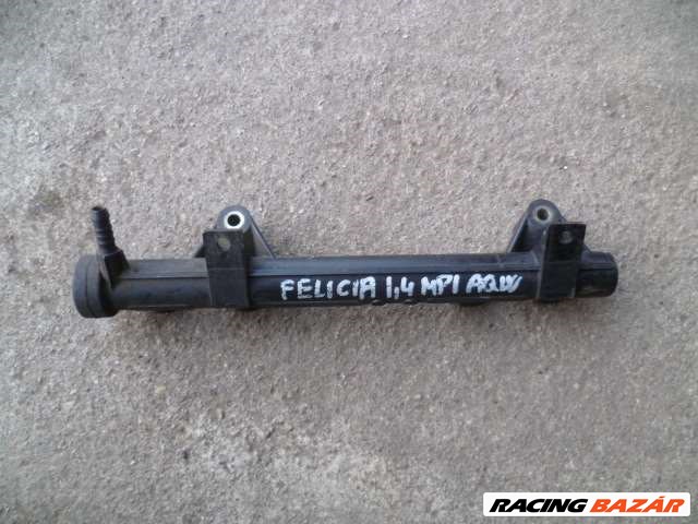 skoda  felcia, fabia 1,4 MPI AQW injektorhíd tartó műanyag  047 133 319 s 4. kép