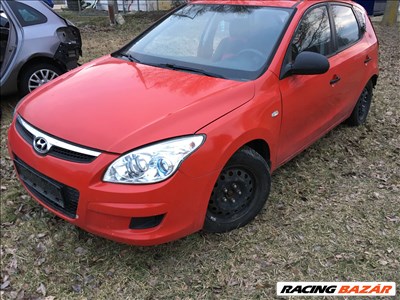 Hyundai i30 2007-töl 5 ajtós Alkatrészek eladók