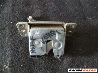 opl astra f kombi csomagtér  alsó  zárszerkezet   