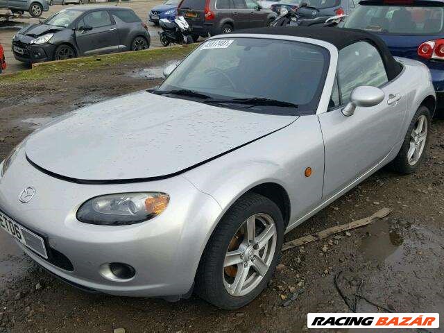 Mazda MX-5 (NC) bontott alkatrészei 1. kép