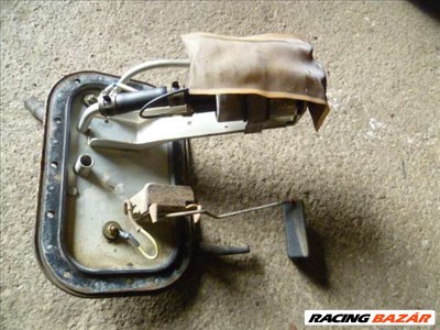 suzuki swift 1997 1,0  benzinszivattyú  TANKSZINTJELZŐ  NÉLKÜL   