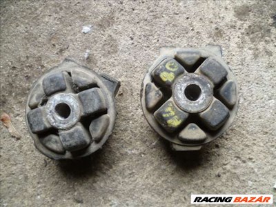 audi 80 b2  tartóbak 811 399 151A 811399151a