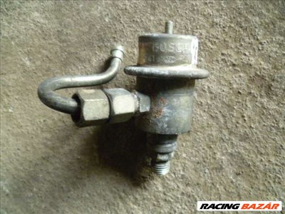 audi 80 b3  2.0 benzines    8 szelepes nyomástartó ,  üzemanyag nyomásszabályzó 