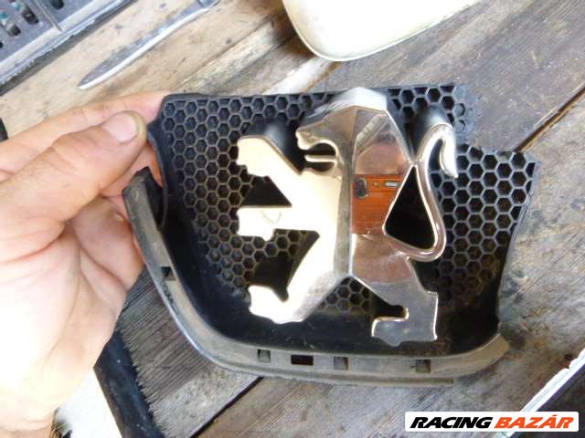 PEUGEOT 206 ELSŐ   EMBLÉMA    3. kép