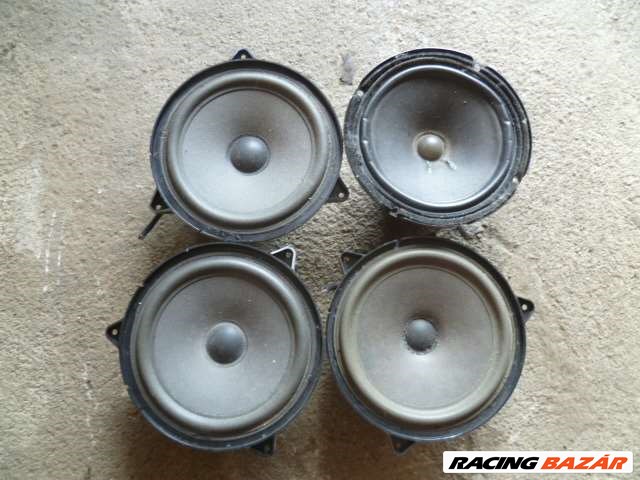 audi a6 c5  2001  JOBB ELSŐ  ajtóhangszóró   2. kép