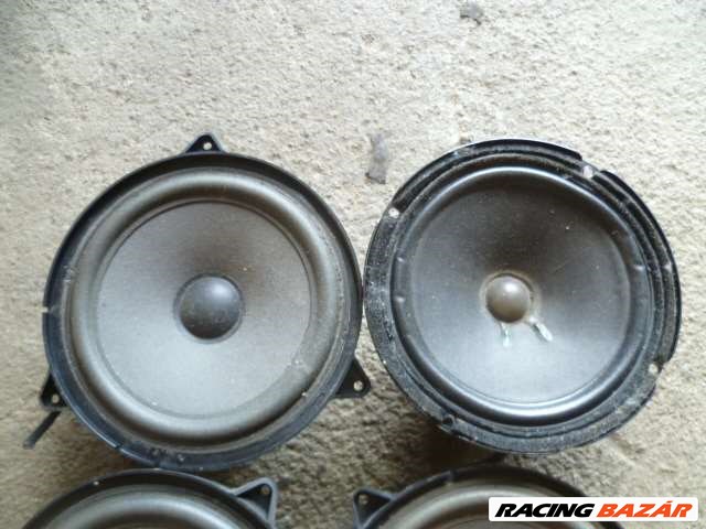 audi a6 c5  2001  JOBB ELSŐ  ajtóhangszóró   3. kép