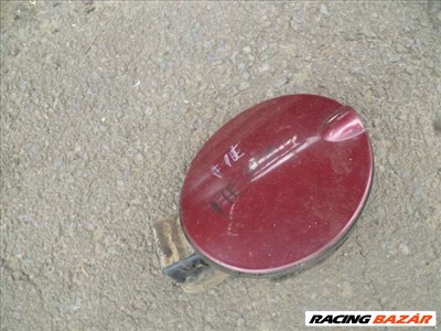 FORD FIESTA   MK3 1993  bordó TANKAJTÓ  ( SZÍNKÓD NINCS )