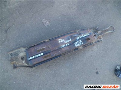 ford fiesta MK3   1993 1.8 diesel első kereszttartó ,  alsó keresztmerevítő motor alá