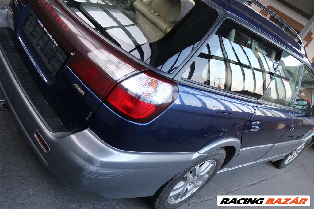 Eladó Subaru Outback 3.0 6. kép