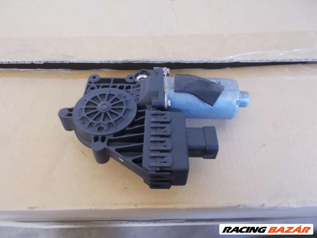 OPEL ASTRA G bal első ablakemelő motor 1998-2010 90521881 2. kép