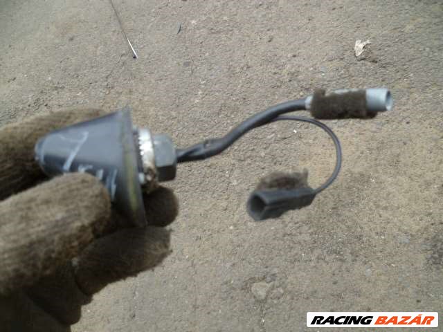 opel astra f  kombi antenna aljzat 7. kép