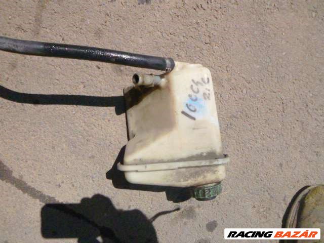 AUDI 100 C4 2,6 V6 SZERVÓCSŐ TARTÁLLYAL 6. kép