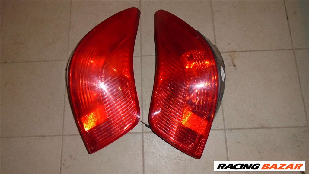 Peugeot lámpa p 207 p206 p 307 p 308 3. kép