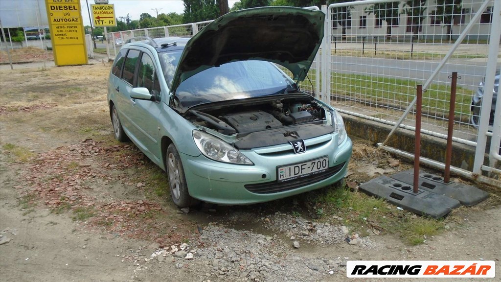 Peugeot 307 bontott alkatrészei 1. kép