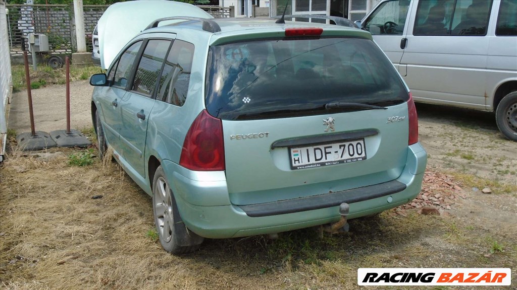 Peugeot 307 bontott alkatrészei 2. kép