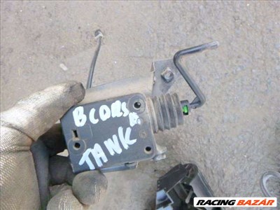 OPEL CORSA B  tankajtó zár motor 