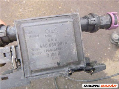 AUDI A6 C4 1997  BAL ELSŐ AJTÓBA   központi zár vezérlő      4A0 959 081 A