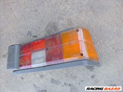 FIAT RITMO JOBB HÁTSÓ LÁMPA FOGLALATTAL