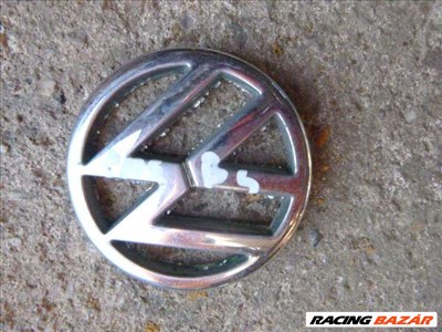 VW PASSAT B4  hátsó ajtó embléma 