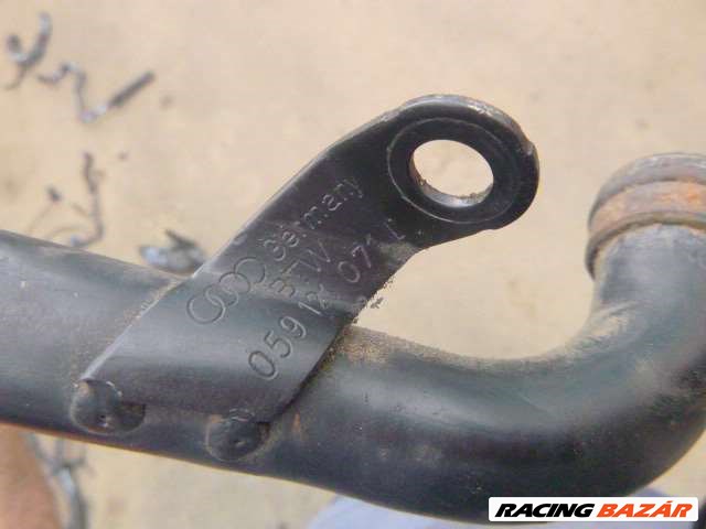audi a4 B5 1999 2,5  v6 tdi    AKN  FÉMVÍZCSŐ 059 121 171 L 059121171l 5. kép