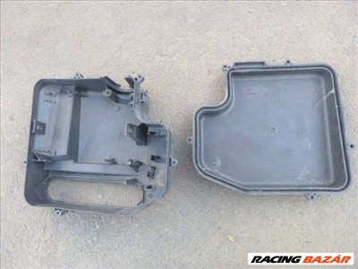 AUDI A4 B5 1999 motortéri biztosítéktábla doboz