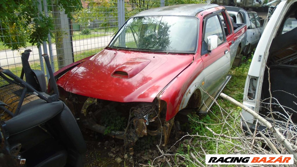 Mitsubishi L200 (3rd gen) bontott alkatrészei 1. kép