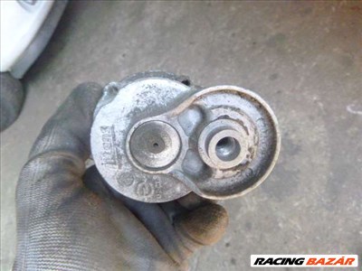 OPEL CORSA B  1,4  SZÍJFESZÍTŐ  GM 90 411 025 gm90411025
