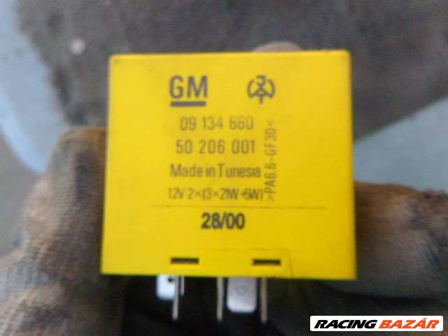 OPEL ASTRA G 2000  SÁRGA RELÉ 1. kép