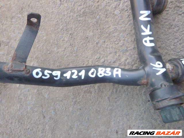 AUDI A4   B5   1999  2,5 V6 TDI      vízcső motorblokk oldalán             059 121 083 A 059121083a 3. kép