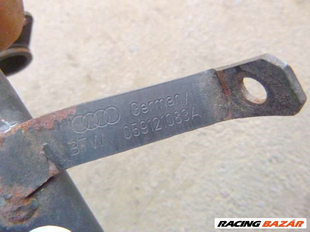 AUDI A4   B5   1999  2,5 V6 TDI      vízcső motorblokk oldalán             059 121 083 A 059121083a 4. kép