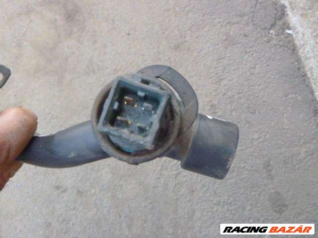 AUDI A4   B5   1999  2,5 V6 TDI      vízcső motorblokk oldalán             059 121 083 A 059121083a 10. kép