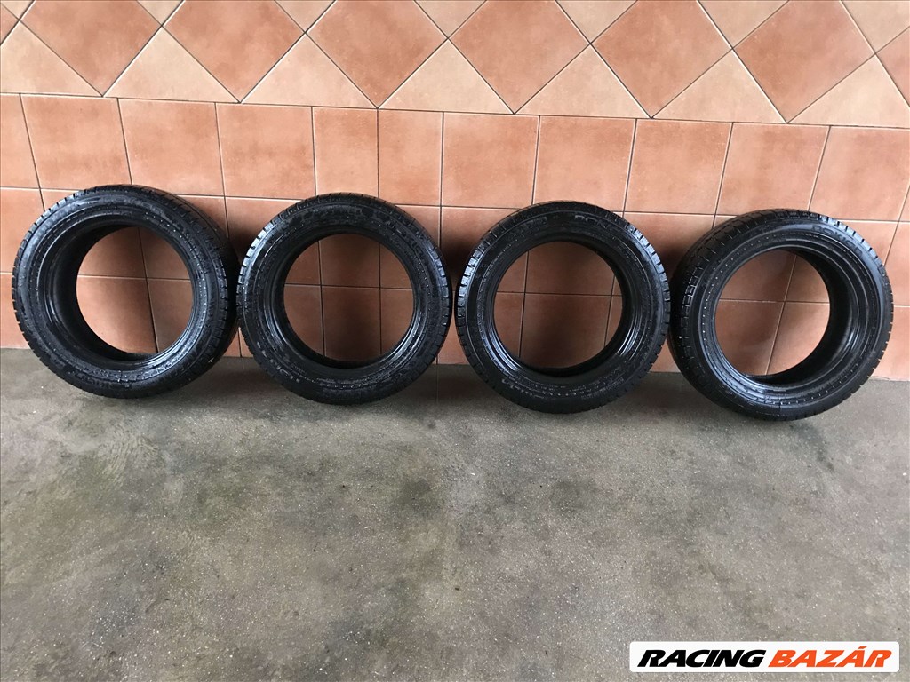 NOKIAN 17" TÉLI 215/60R17C GUMIK OLCSÓN!!!!! 1. kép