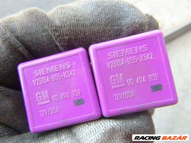 OPEL ASTRA G LILA SZÍNŰ RELÉ  GM 90 494 959  gm90494959 1. kép