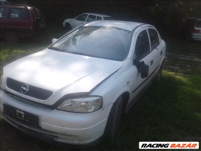 Opel Astra G bontott alkatrészei