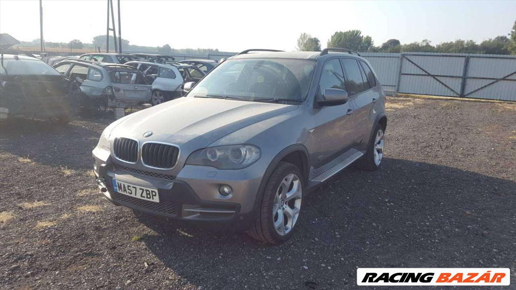 BMW X5 (E70) bontott alkatrészei 2. kép