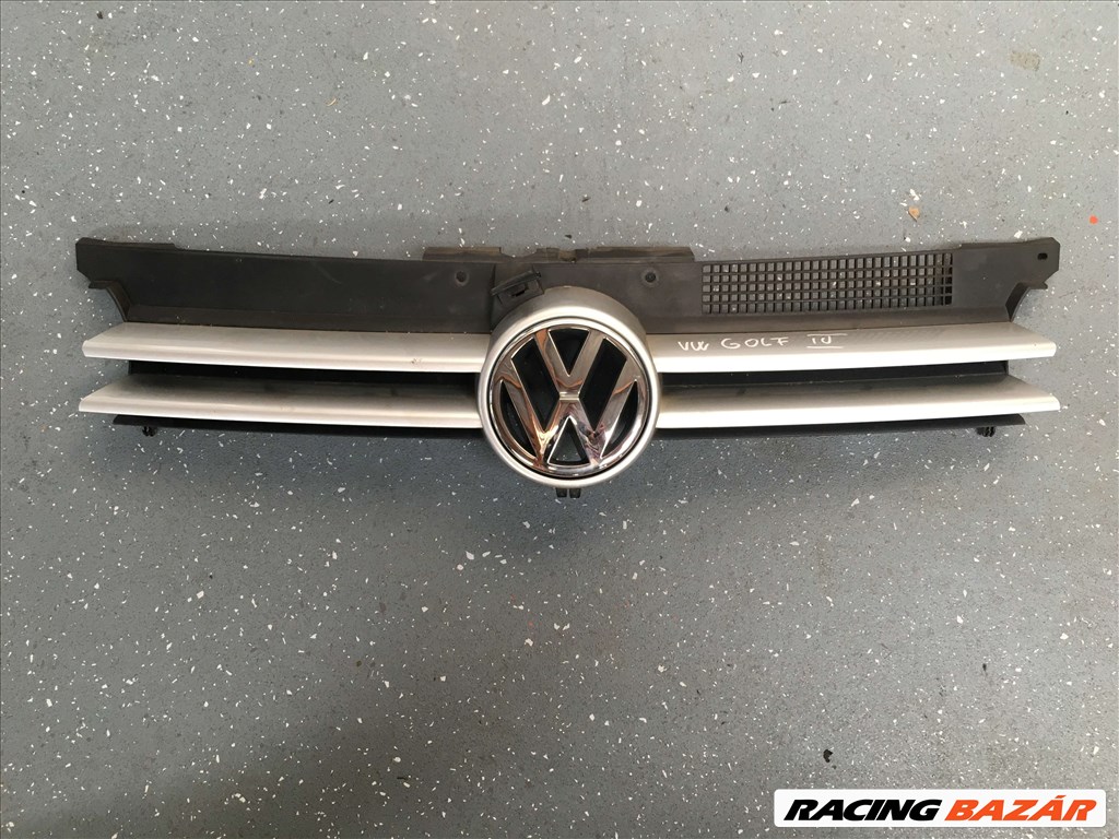 Volkswagen Golf IV díszrács  1. kép