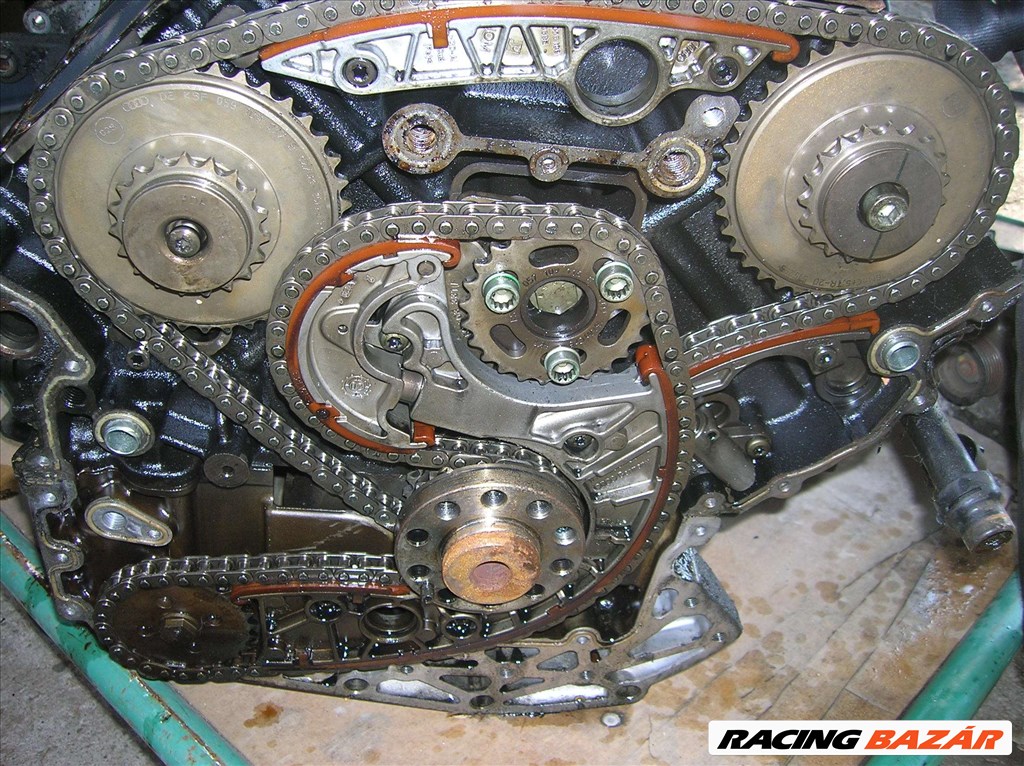 Audi Bmk motor alkatrészei v6 3.0 2. kép