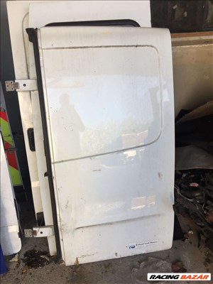 Renault Trafic / Opel Vivaro 2001-2013 jobb raktérajtó