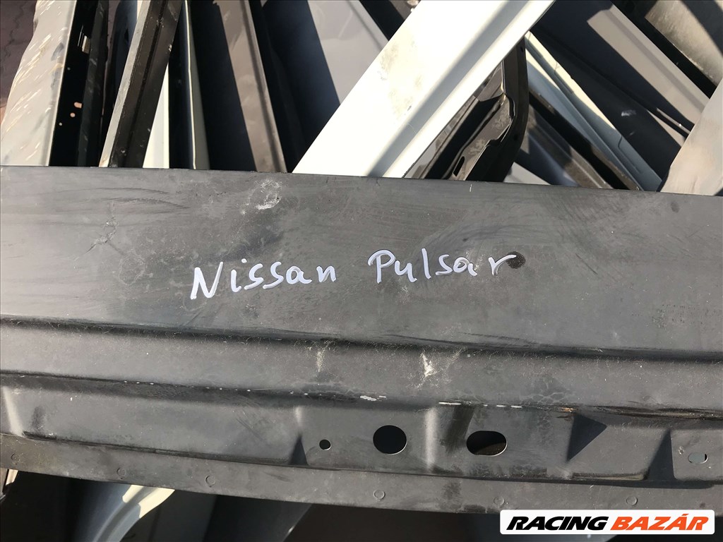 Nissan Pulsar (C13) csomagtér ajtó  2. kép