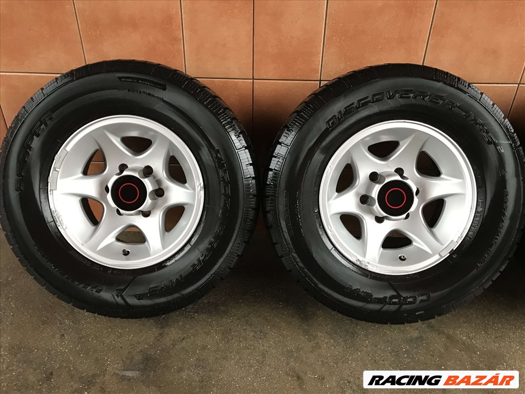 TEREPJÁRÓ 15" ALUFELNI 6X139,7 NÉGYÉVSZAKOS 235/75R15 GUMIVAL OLCSÓN!!! 2. kép