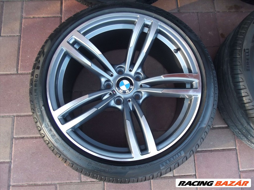 BMW M4 Alufelni F10-11 Pirelli ujszerű gumikkal 3. kép