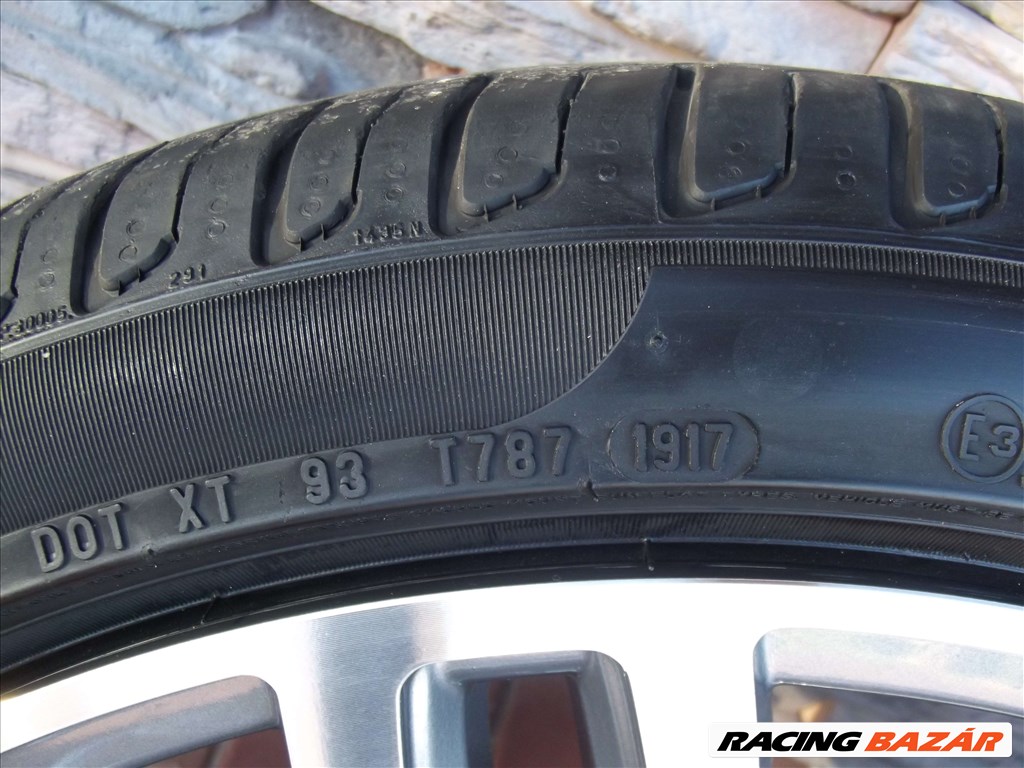 BMW M4 Alufelni F10-11 Pirelli ujszerű gumikkal 6. kép
