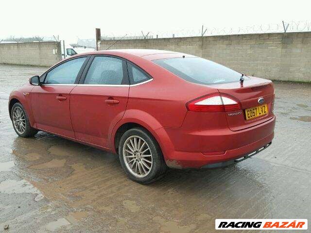 Ford mondeo mk4 ferdehátú 5ajtós lökhárító  10. kép